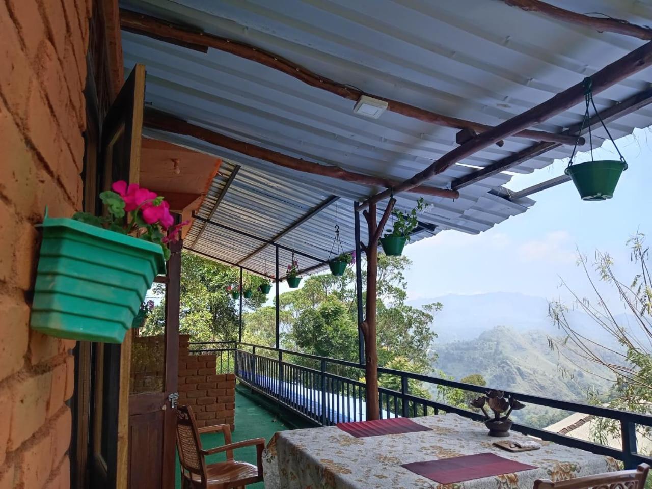 Apurvi Homestay Элла Экстерьер фото