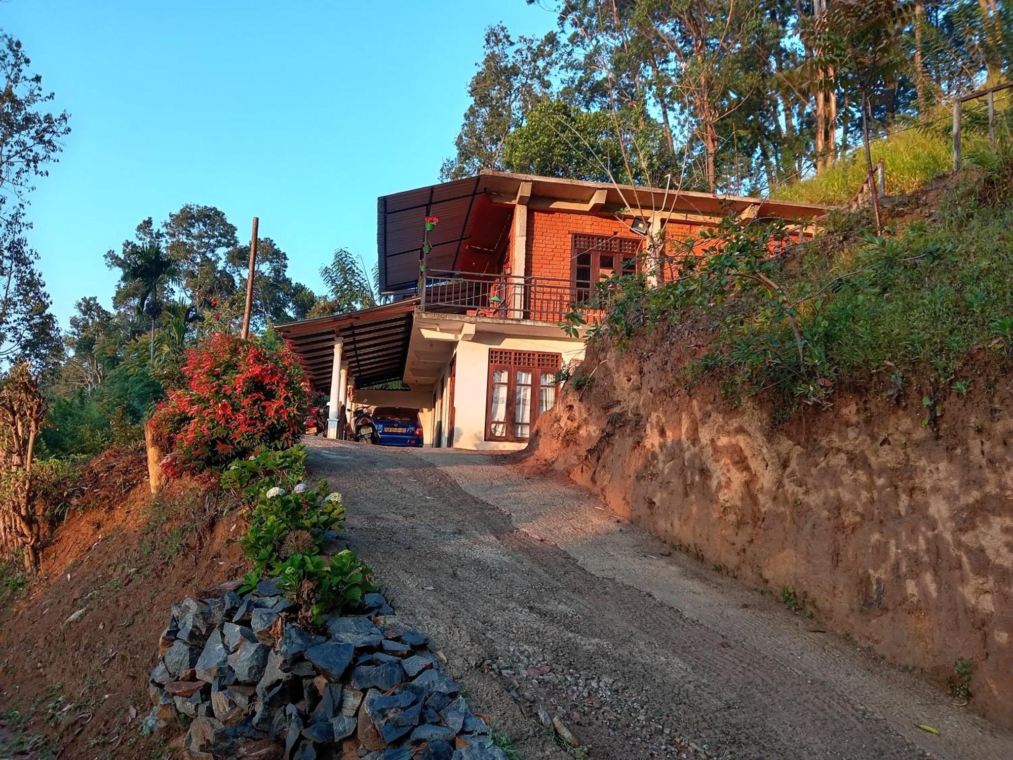 Apurvi Homestay Элла Экстерьер фото